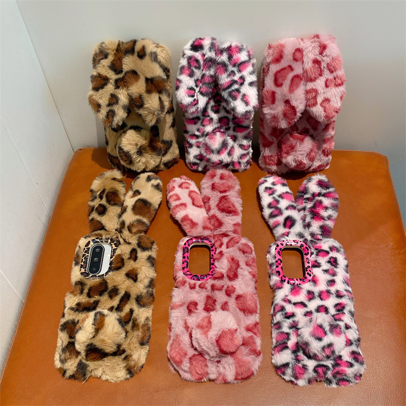 Luxury 3D Leopard Print Rabbit - đánh giá và giá Samsung Galaxy S25