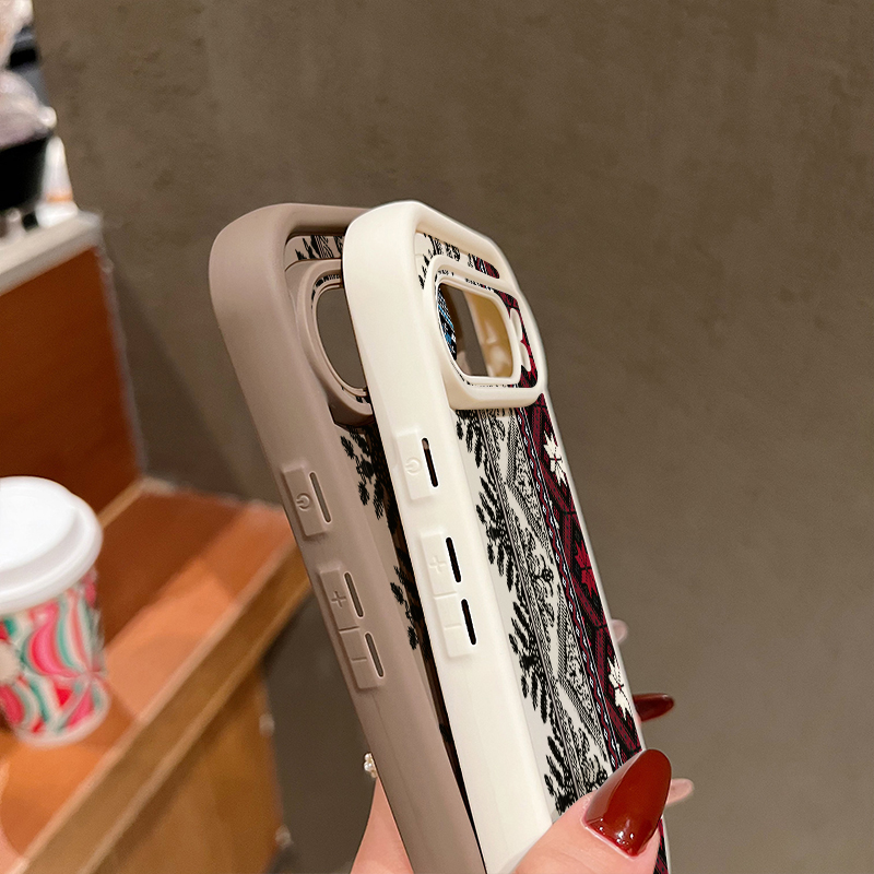 Vintage Totem Pattern Phone Ca - đánh giá và giá Google Pixel 8A